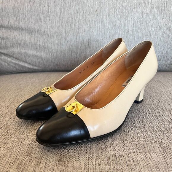 Celine Paris Leather Cap-Toe Two Toned Pumps Gold Hardware Size EU 38.5 - Picture 3 of 12